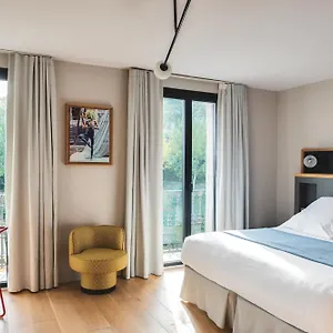 https://brummell-hotel.topbarcelonahotels.com
